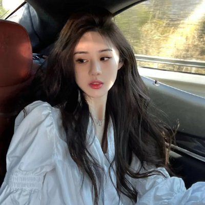 远离双胞胎姐妹